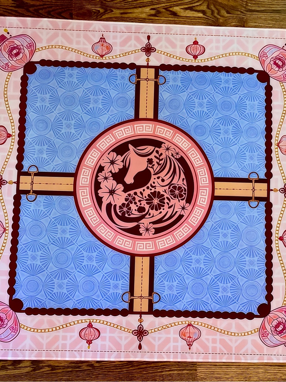 Mahjong neoprene mat floral horse print, pink and blue colors